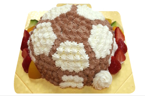 型抜きデコレーションケーキ