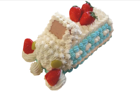 型抜きデコレーション新幹線